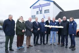 Beagnach €400,000 ceadaithe ag Aire na Gaeltachta do chumann CLG i gConamara