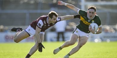 Cluichí móra i dTrá Lí agus Páirc an Chrócaigh anocht agus an comórtas ag géarú