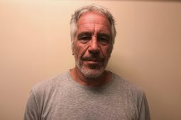 Na fir a bhí i mbun comhfhreagrais le duine de na fir is déistiní dár mhair riamh