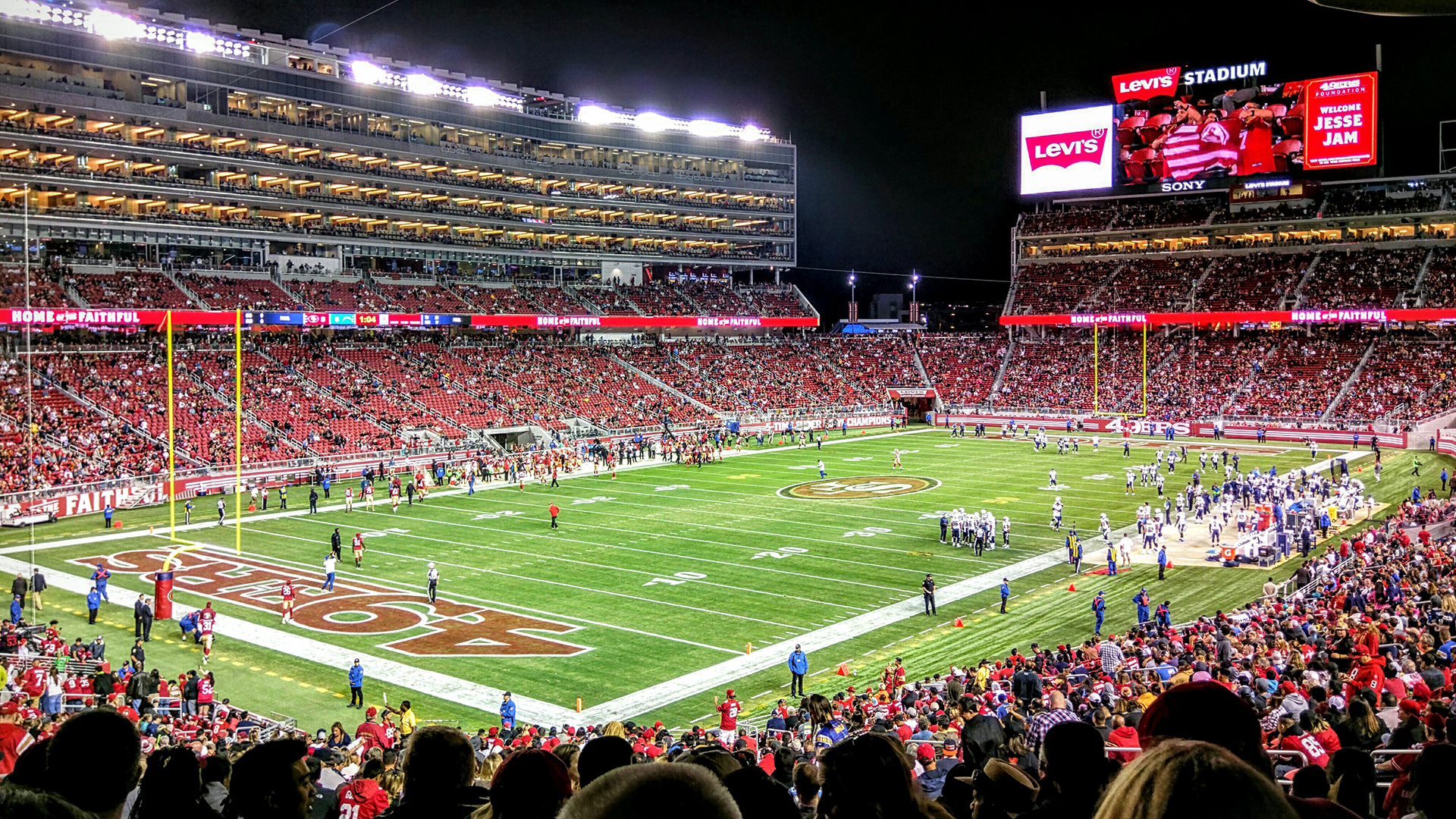 Súil le ‘Damhsa na gCoiníní’ ag Super Bowl LX i Staid Levi’s