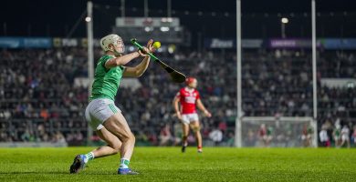 Luimneach ag barr an dréimire, Gaillimh ag feabhsú ach na Cait i sáinn