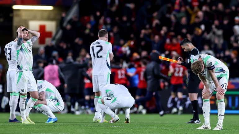 Oíche bhrónach i bPrág, gaisce stairiúil gan tábhacht, easpa roghanna agus fanacht fada roimh an gcéad chluiche mór eile