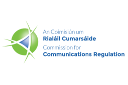 GNÉ-ALT FÓGRAÍOCHTA: Rabhadh Sábháilteachta um Thriomadóir Rothlaim: Baol ó Thine