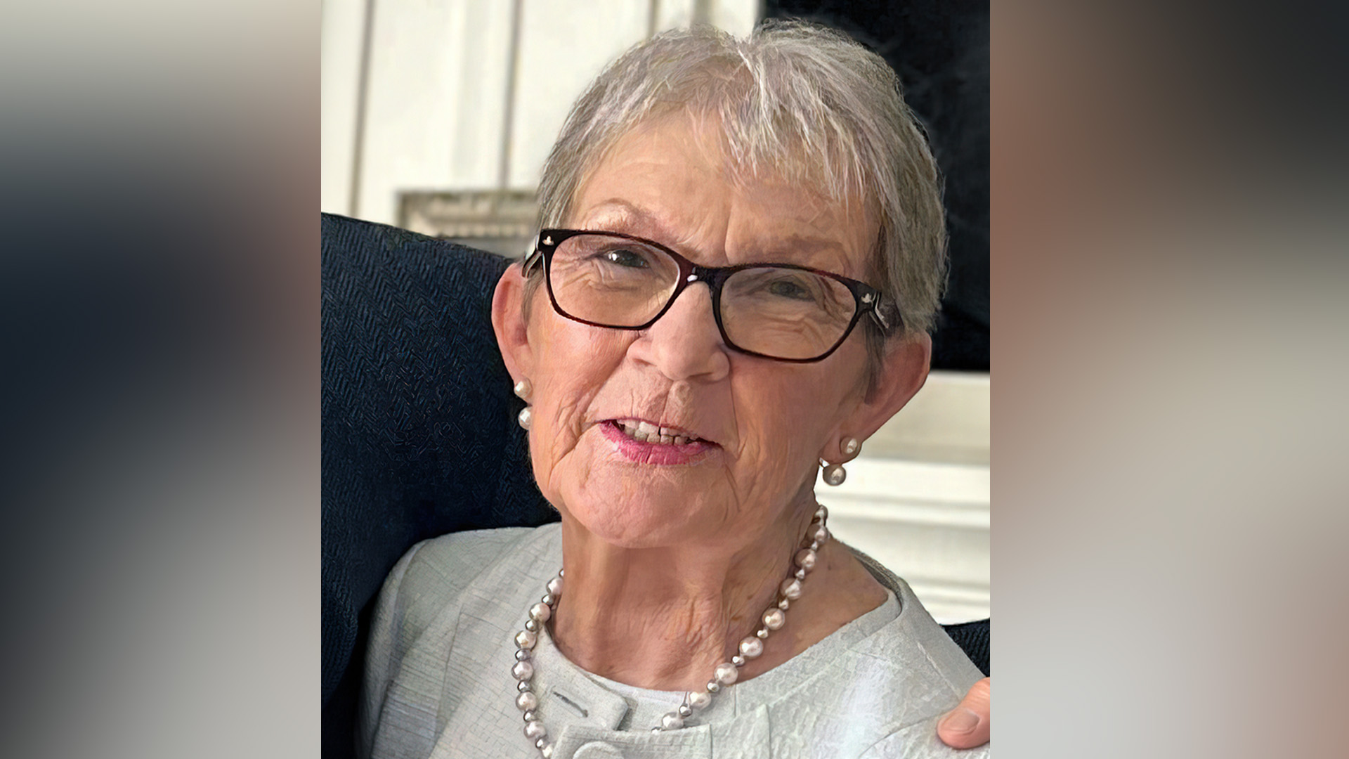 ‘Tóg gach lá mar an lá is gile’ –  file a bhí báite sa dúchas ab ea Máire Uí Ráinne