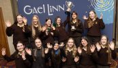 GAILEARAÍ: Daltaí ó Bhaile Átha Cliath agus Dún na nGall buach i gCraobh Díospóireachta an Phiarsaigh