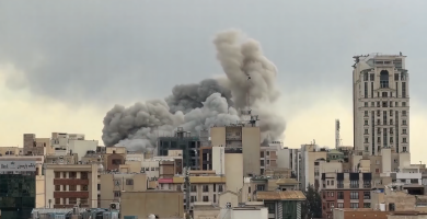 Achrann ag scaipeadh sa mheánoirthear i ndiaidh ionsaithe Stáit Aontaithe Mheiriceá agus Iosrael ar an Iaráin