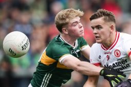 Gaiscígh óga na Gaeltachta, Iománaíocht Hollywood agus dearbaí Dhún Éireann