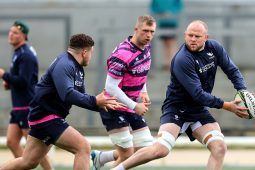 Tá dún déanta ag na Connachtaigh den Dexcom agus na Sharks anois le cur ó dhoras