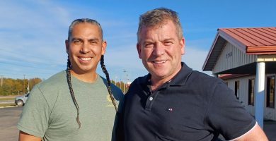 Leabhar a fuaireas i skip a thug ar thuras mé ón Daingean go dtí Oklahoma