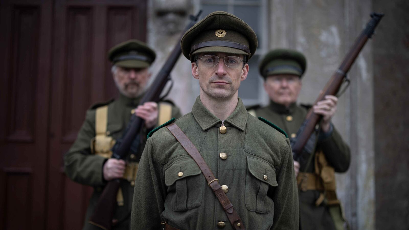 LÉIRMHEAS: Laochra agus foréigean –  Daredevil agus De Valera