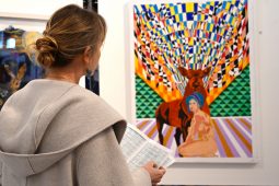 GAILEARAÍ: Faoi dhraíocht na healaíne ag Féile na Cásca ar an mBuailtín