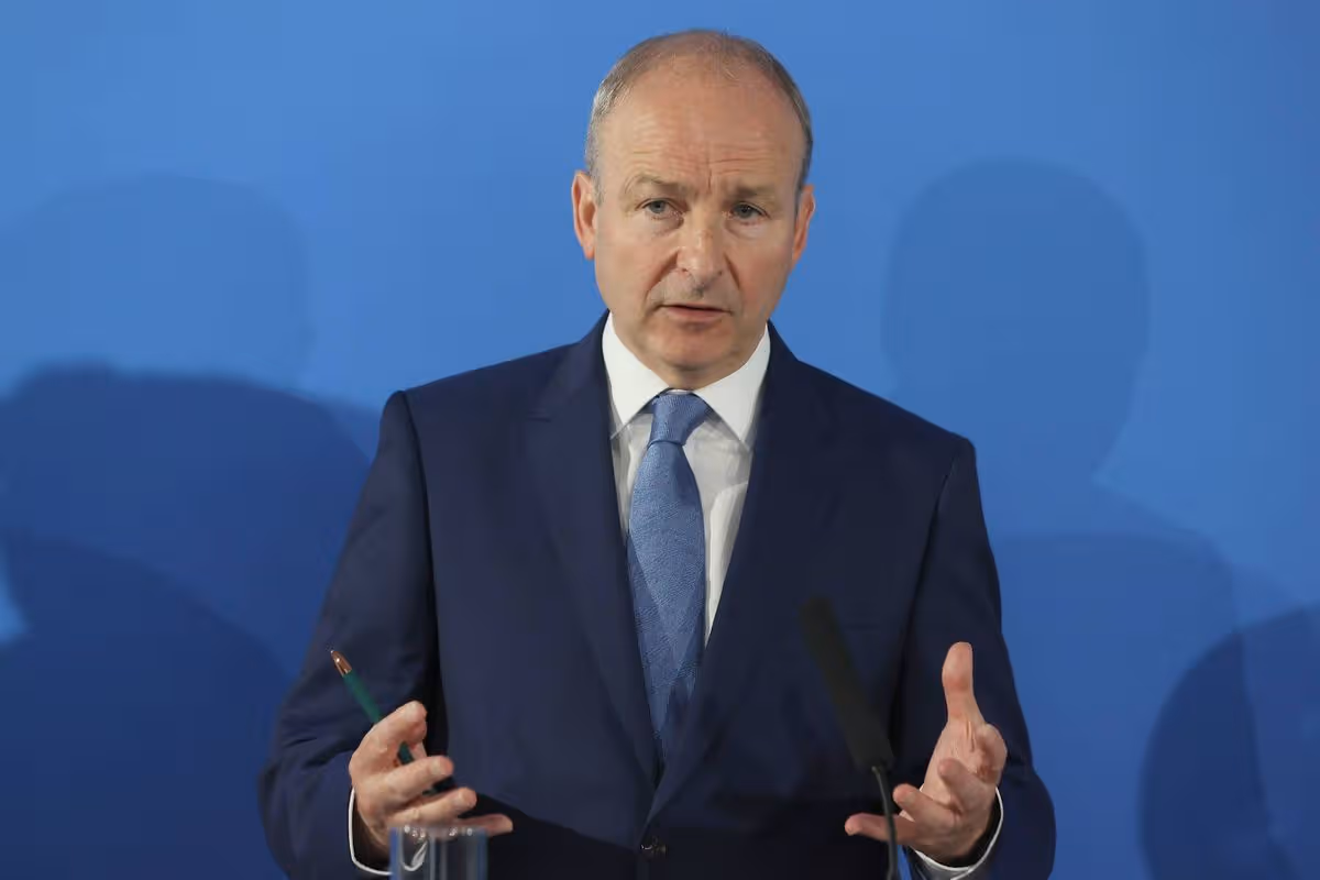 Is é Micheál Martin an chonstaic is mó i gcoinne athaontú na hÉireann
