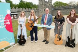 GNÉ-ALT FÓGRAÍOCHTA: Scaoil do spréach chruthaitheach! Beidh Cruinniú na nÓg, lá cruthaitheachta saor in aisce do dhaoine óga, ar siúl Dé Sathairn an 6 Meitheamh 202
