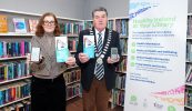 GNÉ-ALT FÓGRAÍOCHTA: Céim Shimplí i dTreo Tithe Níos Sláintiúla: Monatóirí Radóin ar Fáil Anois trí Leabharlanna Thiobraid Árann