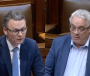 Bac ar pháistí ó thuaidh féachaint ar an leagan Gaeilge de ‘Bluey’ pléite sa Dáil