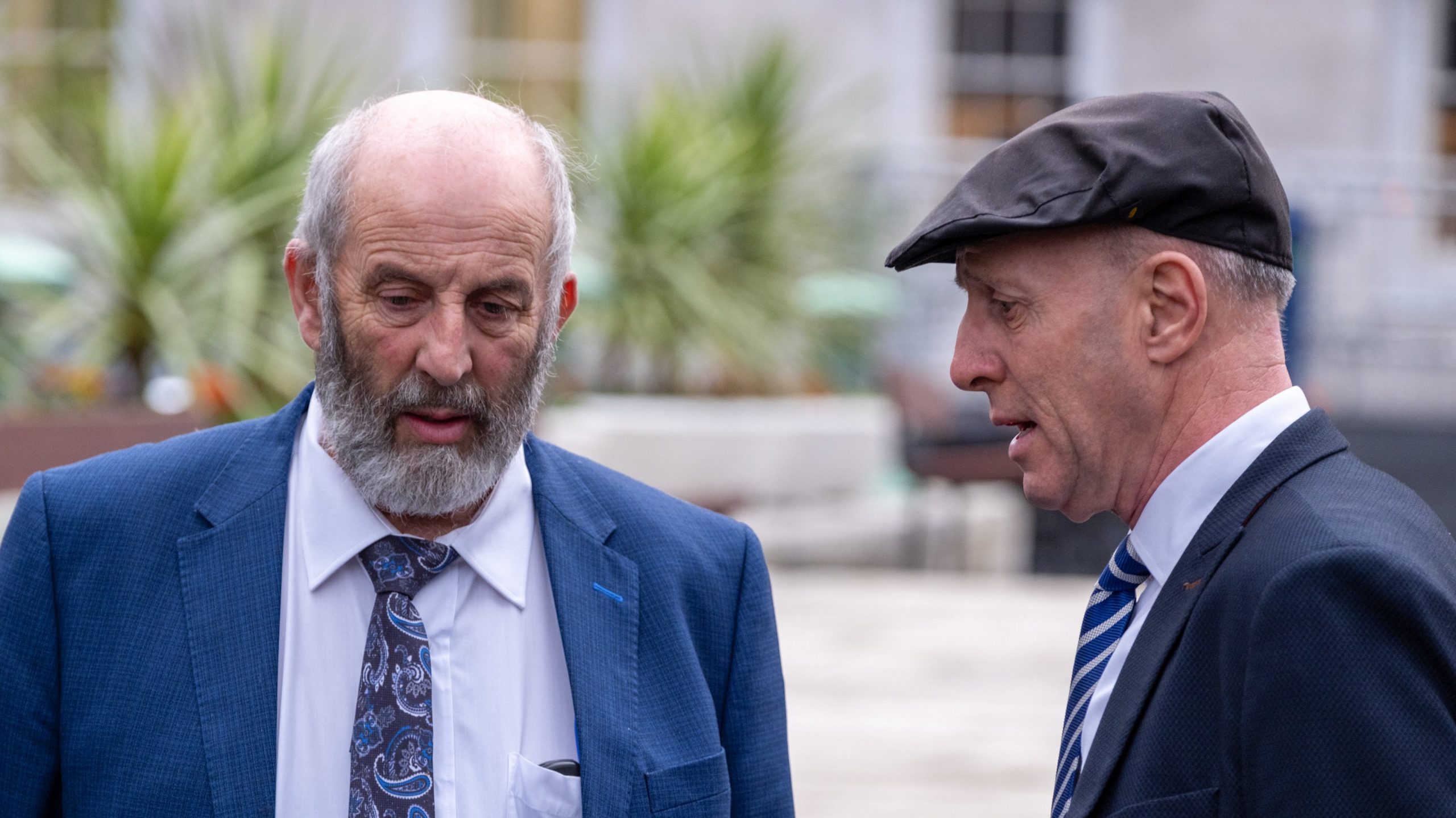 Deireadh ré do chomhghuaillíocht chumhachtach Mhichael agus Danny?