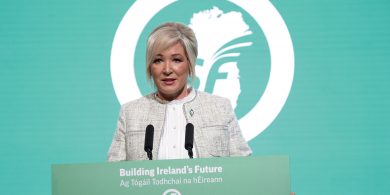Port Shinn Féin athraithe faoi leasuithe ar Stormont
