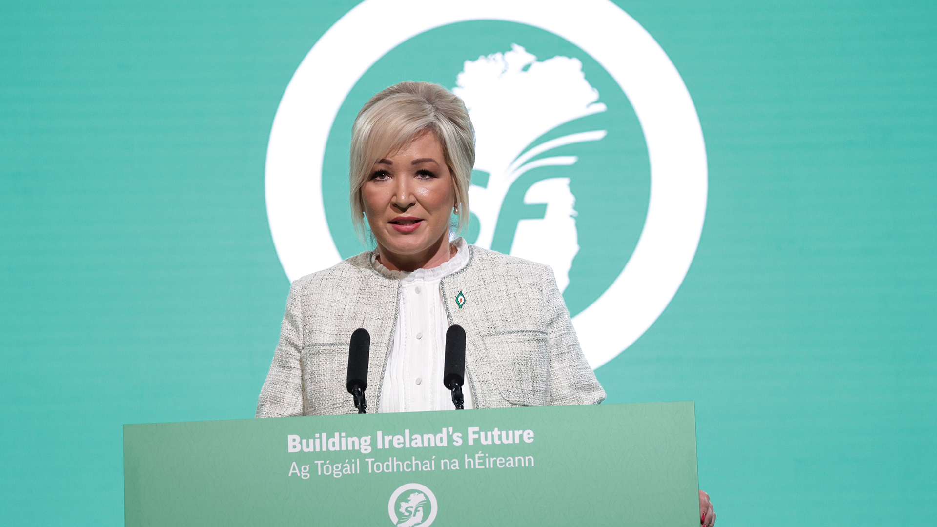 Port Shinn Féin athraithe faoi leasuithe ar Stormont