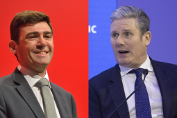 Tá dúshlán ar leith roimh Andy Burnham i Londain, coimeádtar súil ghéar i mBaile Átha Cliath air