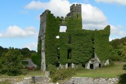 €130,000 ceadaithe do chaomhnú Chaisleán Mhionlaigh i nGaeltacht Chathair na Gaillimhe