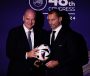 ‘Níl Corn an Domhain ar díol’ – vóta ar son baghcait caite ag 55 ball UEFA