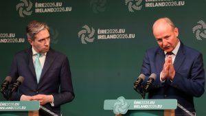 Is léir i ráiteas airgeadais an tasmhraidh cén dream a bhfuil tús áite á thabhairt ag an rialtas dóibh