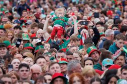 Bua Mhaigh Eo – slán go deo le brón is buairt…