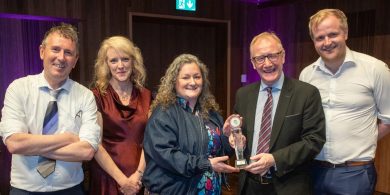 GNÉ-ALT FÓGRAÍOCHTA: Aitheantas Náisiúnta do Ghaeilge365 ag Gradaim na Seirbhísí Poiblí Níos Fearr 2026