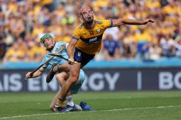 GAILEARAÍ: Scoth an aicsin ó chluichí leathcheannais iomána na hÉireann i bPáirc an Chrócaigh