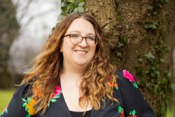 Thosaigh mé amach ag obair ar ‘An Ghaeltacht, the musical’