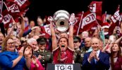 Craobh na hÉireann buaite ag mná na Gaillimhe i gcluiche ceannais a chuaigh go snaidhm an rópa