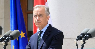 Muintir Cheanada á meas faoina gcumas ag Trump