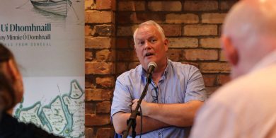‘Tá na hamhráin a fhoghlaimeoidh tú i d’óige iontach speisialta’ – Brian Danny Minnie Ó Domhnaill