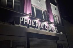 ‘Ár gCnoc Bréanainn’ – aiséirí i ndán do phictiúrlann an Phoenix i nDaingean Uí Chúis