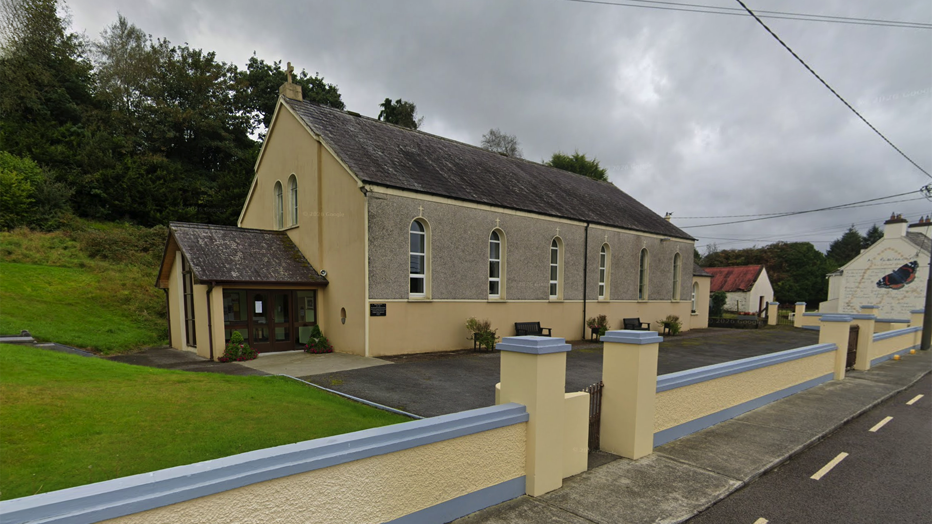 ‘Ganntan sagart’ ba chúis le liotúirge tuata a bheith á chraoladh ar ‘Aifreann an Domhnaigh’
