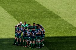 Is mó scéal agus comhrá atá millte ag Páidín Mac an Ghúthgeal