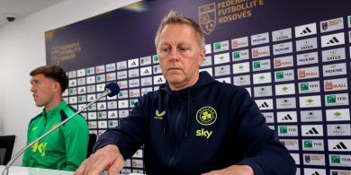 Hallgrimsson ‘buíoch’ as an tacaíocht atá á léiriú dó sa gconspóid faoi chluichí i gcoinne Iosrael