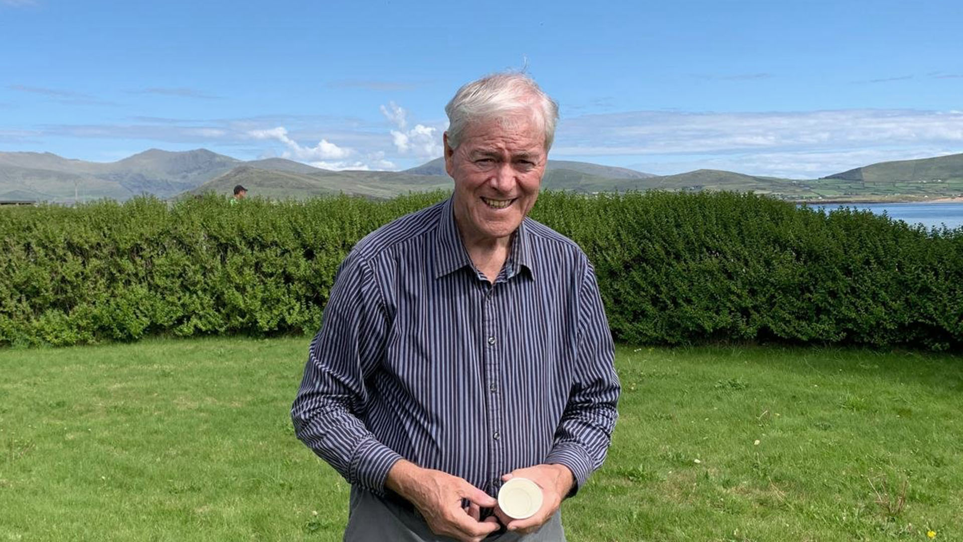 Antaine Ó Sé, iarcheannasaí Mheitheal Forbartha na Gaeltachta, ar shlí na fírinne