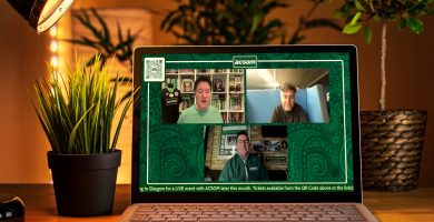 Sacar agus saighdeadh – más iaróg atá uait gabh go YouTube
