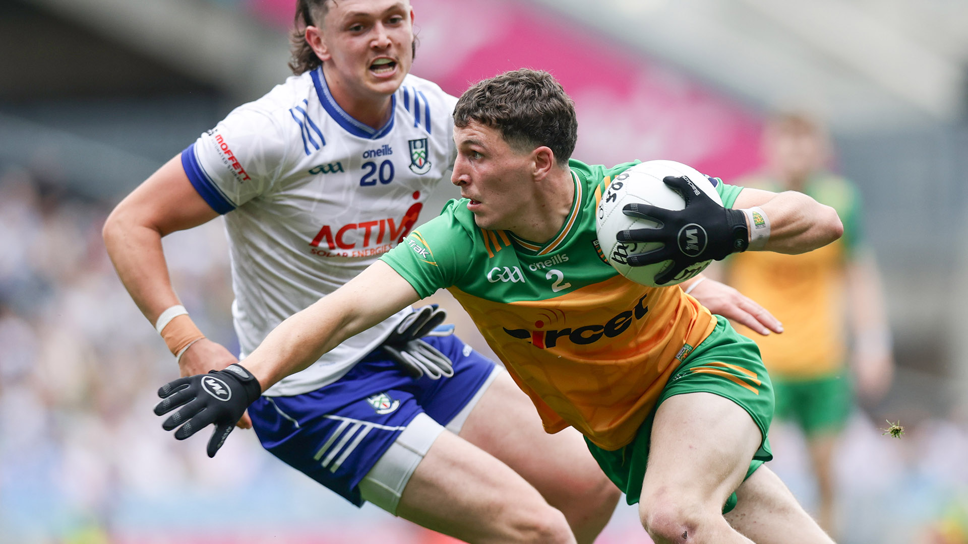Conradh sínithe ag réalta óg Dhún na nGall le foireann AFL san Astráil