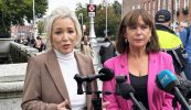 Má thagann na hinstitiúidí polaitiúla slán i ndiaidh eachtraí Dhroim Crí, beo ar éigean a bheidh siad