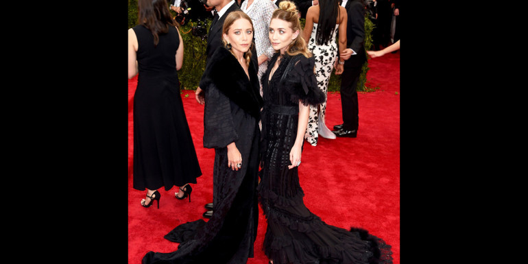 NEW YORK, NY - MAY 04: Mary Kate and Ashley Olsen attend the "China: Through The Looking Glass" Costume Institute Benefit Gala at the Metropolitan Museum of Art on May 4, 2015 in New York City. (Photo by Jamie McCarthy/FilmMagic)