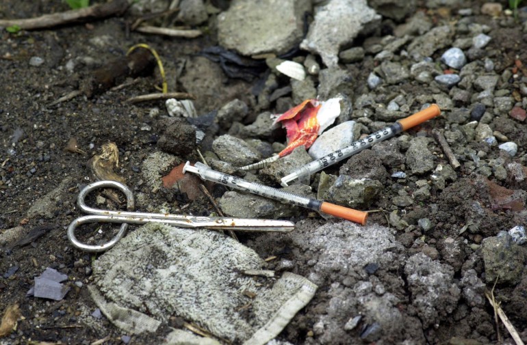 Syringes found in a Lane beside the B&B where Teenager Kim O Donovan was found dead from a suspected drug overdose at a Dublin Bed and Breakfast. 25/8/2000. Pic Joe Dunne/RollingNews.ie