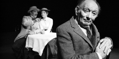 Brian Friel 1929-2015 – ‘fathach litríochta’ ar lár