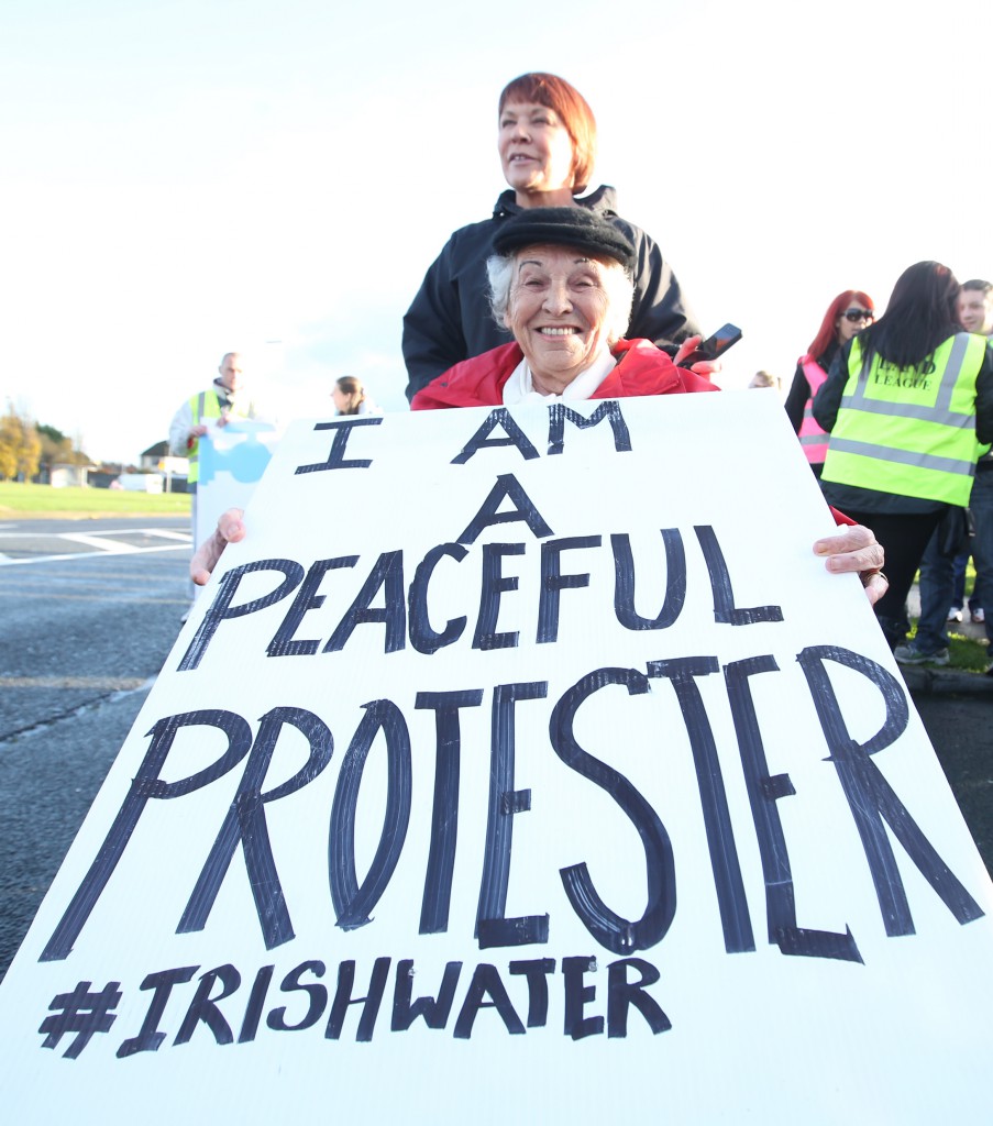22/11/2014. Anti Water Charges Campaigns