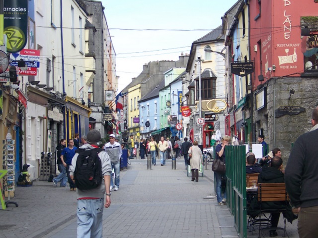 Quay_Street,_Gaillimh-Galway_City_-_geograph.org.uk_-_1249982
