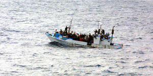 Aird tarraingthe ag éileamh Meloni ar athbhreithniú ar rialacha Schengen ar fhadhb gan réiteach