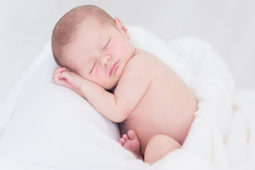 Méadú tagtha ar líon na n-ainmneacha Gaeilge a thugtar ar pháistí