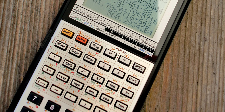calculator-1710980_1920