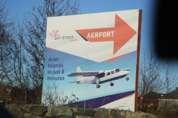Tairiscint ar chonradh sealadach d’aersheirbhís Árann le cur amach faoi cheann trí seachtaine